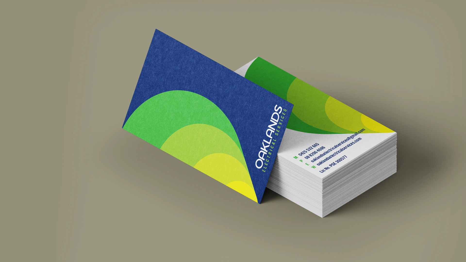 oaklands-electrical-services-business-cards